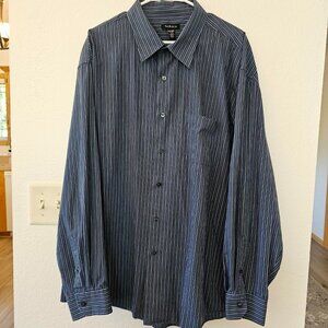 Van Heusen Men's Dress Shirt XXL (18-18 1/2) Long Sleeve Button Down Excellent